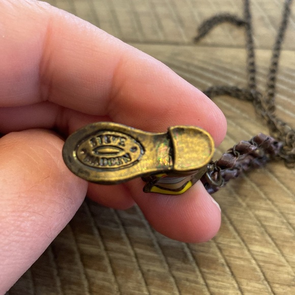 NWT Vintage 90s Steve Madden Boot Charm Necklace - Picture 4 of 7